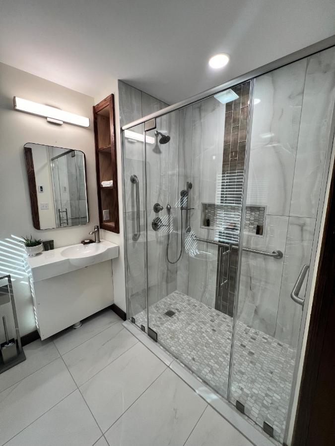 Monterey Inn المظهر الخارجي الصورة